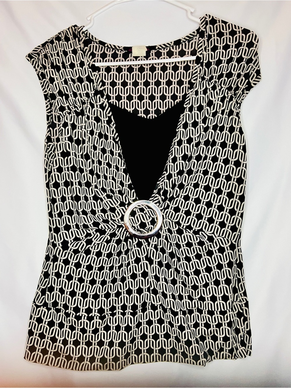 Cocomo Black and White Chain-Link Print Tunic with Silver Ring